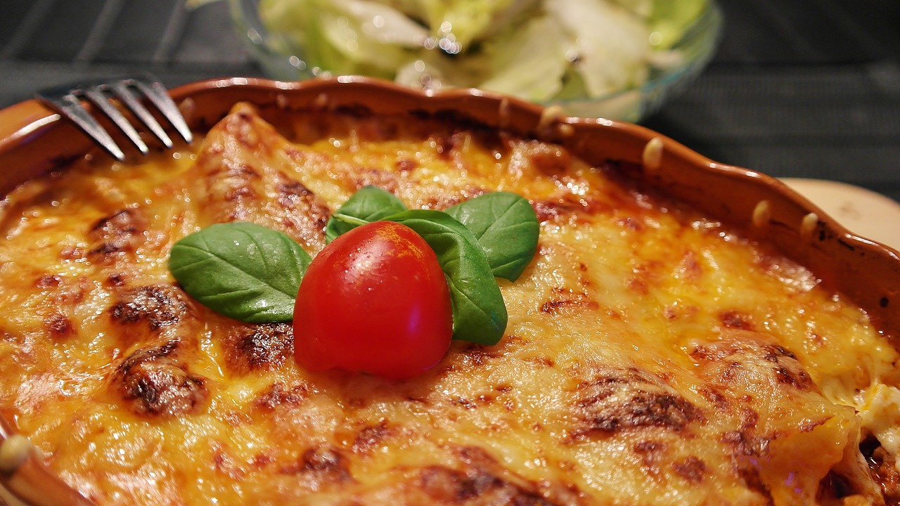 Lasagne schmackhaft lecker Lasagne schichten – Reihenfolge leicht gemacht Was kommt zuerst, was zuletzt